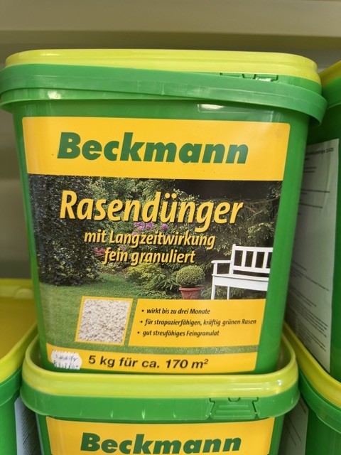 Beckmann Rasendünger szerves-minerális gyors műtrágya, hosszú hatással 5 kg
