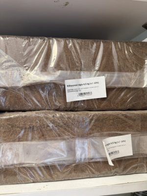 Kókuszrost tégla 4,5 kg (+/-10%)