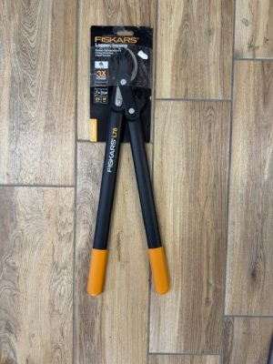 Fiskars PowerGear L76 ágvágó, hegyes M /1001553/