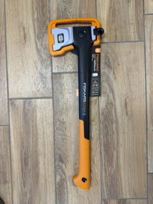 Fiskars X24 hasítófejsze M /1069106/