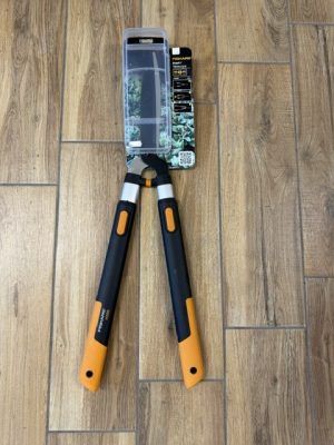 Fiskars SmartFit HS86 teleszkópos sövénynyíró /1013565/