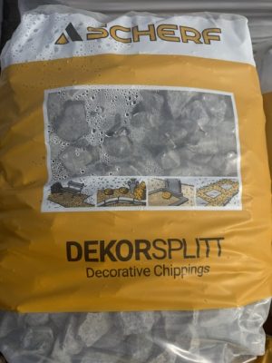 Scherf Bazaltsplitt Schwarz - Bazaltzúzalék, fekete 22-32 mm 25 Kg